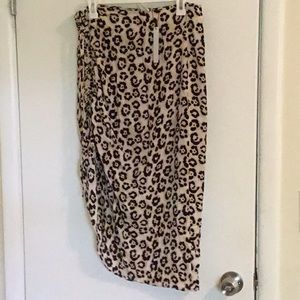 Leopard skirt